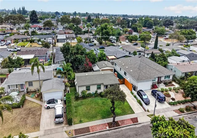 Photo 38 of Single family home for sale at 1700 W Ash, Fullerton, CA 92833 | MLS# IG26152923 | Listing updated on 2026-09-16