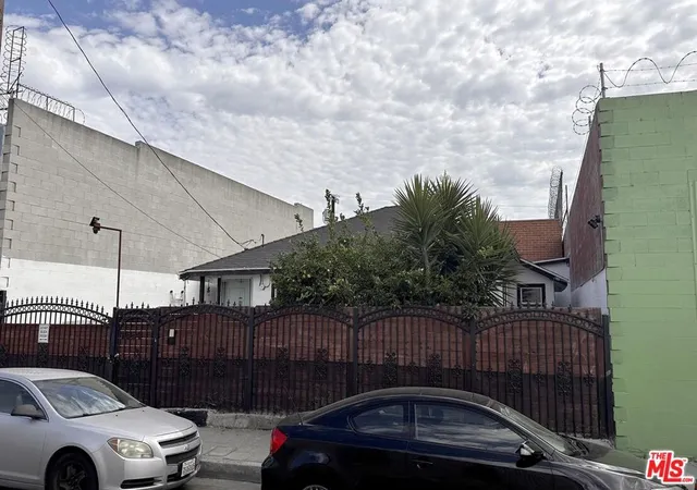 Photo 3 of Single family home for sale at 1554 E 24th Street, Los Angeles, CA 90011 | MLS# 26859229 | Listing updated on 2026-09-14