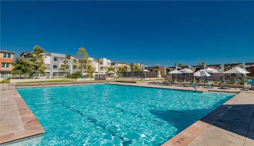 Listing Photo 37 - Condo for sale in 27466 Mercantile Ct located at 27466 Mercantile Ct, Valencia, CA 91381 - Unit #203