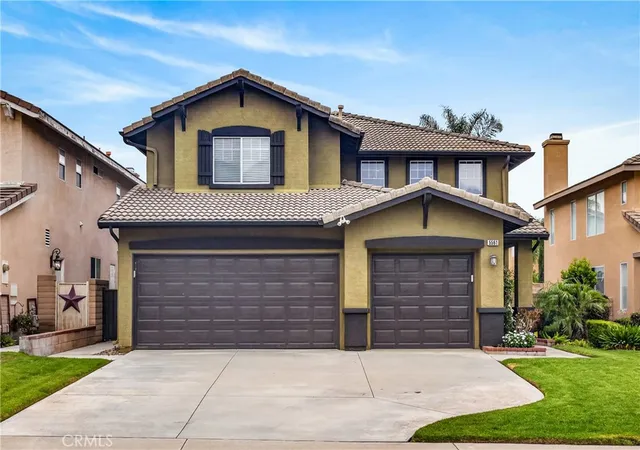 Photo 1 of Single family home for sale at 5561 Hunt Clb Dr, Fontana, CA 92336 | MLS# CV26152919 | Listing updated on 2026-09-15