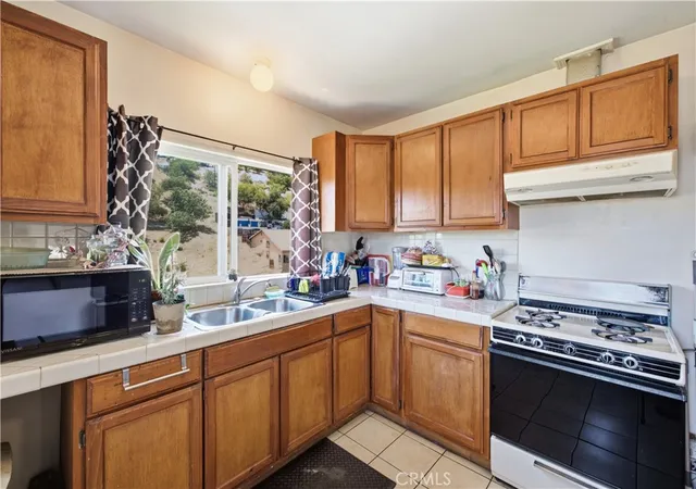 Photo 2 of Multi family home for sale at 456 Ulysses St, Los Angeles, CA 90065 | MLS# WS26151842 | Listing updated on 2026-09-15