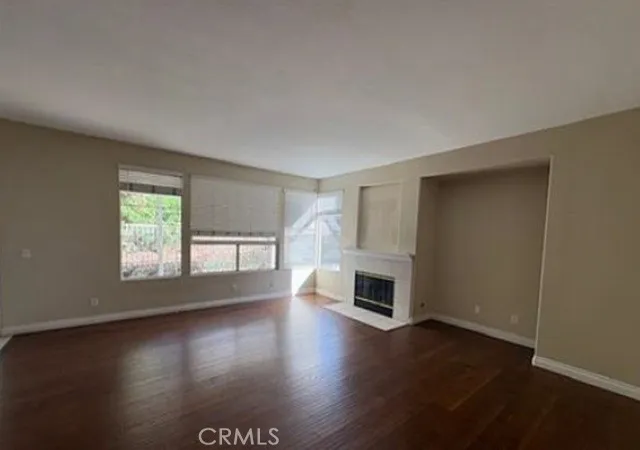 Photo 3 of Sale Pending at 747 Ochee Cir, Corona, CA 92879 | MLS# IV26153530 | Listing updated on 2026-09-15