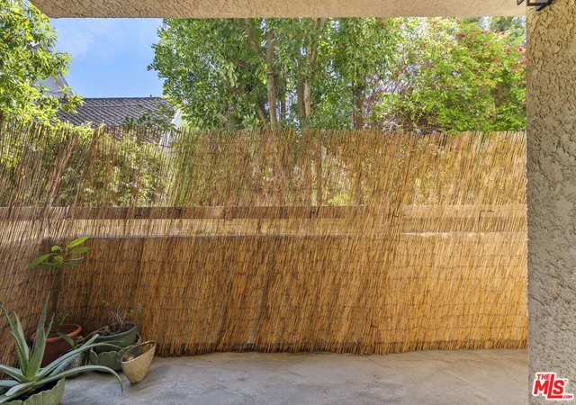 Photo 4 of Condo for sale at 14630 Dickens St #108, Sherman Oaks, CA 91403 | MLS# 26859427 | Listing updated on 2026-09-14