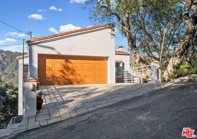 Photo 1 of Single family home for sale at 26207 Ingleside Way, Malibu, CA 90265 | MLS# 26859713 | Listing updated on 2026-09-14