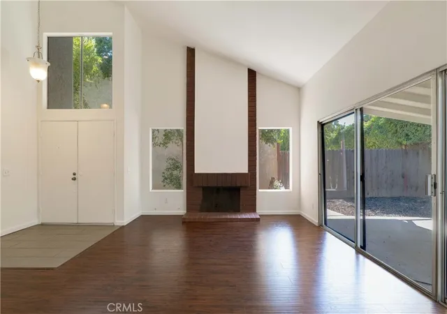 Photo 3 of Sale Pending at 8109 Hanna Ave, Canoga Park, CA 91304 | MLS# SR26153486 | Listing updated on 2026-09-14