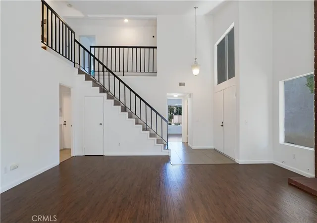 Photo 4 of Sale Pending at 8109 Hanna Ave, Canoga Park, CA 91304 | MLS# SR26153486 | Listing updated on 2026-09-14