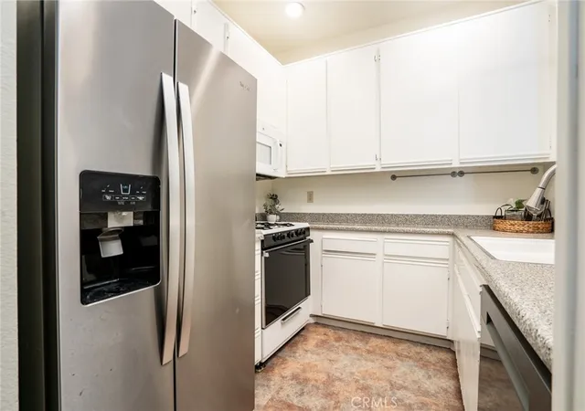 Photo 3 of Condo for sale at 640 West 4th #315, Long Beach, CA 90802 | MLS# OC26153679 | Listing updated on 2026-10-05