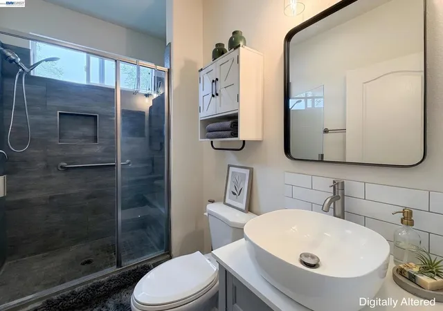 Photo 3 of Manufactured home for sale at 2399 E 14th Street, San Leandro, CA 94577 | MLS# 41141627 | Listing updated on 2026-09-16