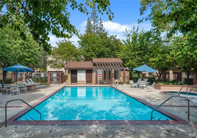Listing Photo 2 - Condo for sale in building located at 2610 Paseo Olivas, West Covina, CA 91792