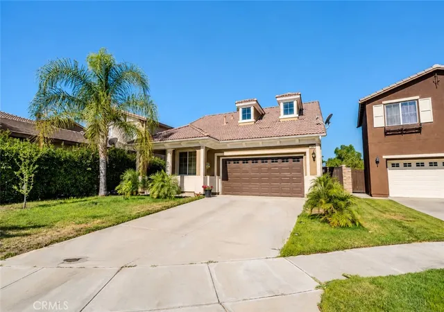 Photo 3 of Single family home for sale at 1261 Bee Balm Rd, Hemet, CA 92545 | MLS# CV26153033 | Listing updated on 2026-09-19