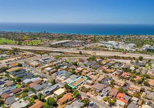 Multi family home for sale at 1090 Gardena Rd, Encinitas, CA 92024 | MLS# 260017258SD