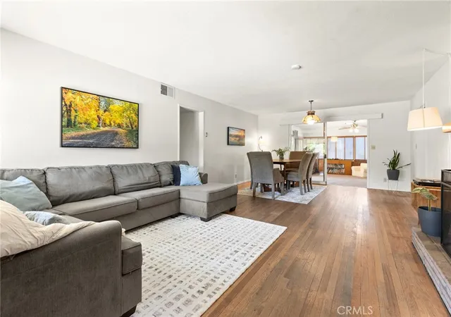 Photo 2 of Single family home for sale at 923 Moss Ave, Chico, CA 95926 | MLS# SN26154565 | Listing updated on 2026-09-15