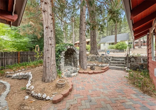 Photo 3 of Single family home for sale at 1056 Lark, Wrightwood, CA 92397 | MLS# HD26153885 | Listing updated on 2026-09-14