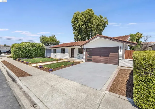 Photo 3 of Sale Pending at 7832 Gardella Dr, Dublin, CA 94568 | MLS# 41141721 | Listing updated on 2026-09-14