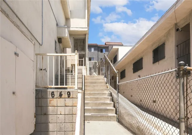 Photo 2 of Sale Pending at 649 Alpine St, Los Angeles, CA 90012 | MLS# PF26152718 | Listing updated on 2026-09-14