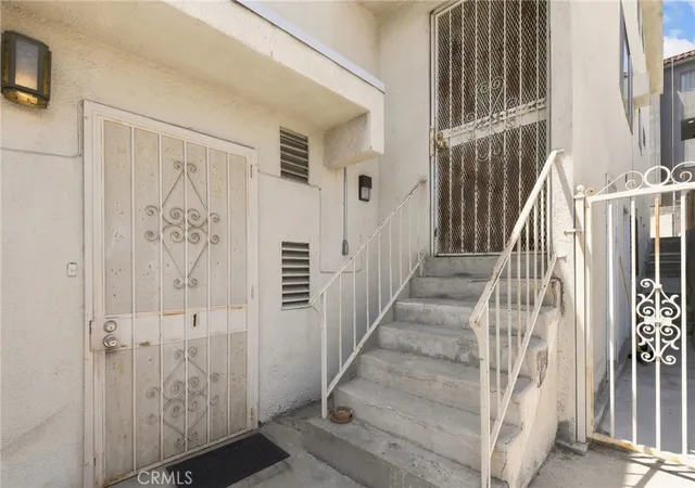 Photo 3 of Sale Pending at 649 Alpine St, Los Angeles, CA 90012 | MLS# PF26152718 | Listing updated on 2026-09-14