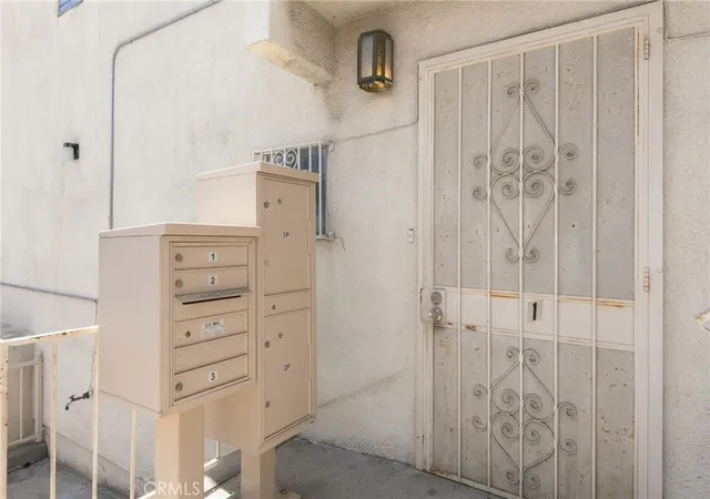 Photo 3 of Sale Pending at 649 Alpine St, Los Angeles, CA 90012 | MLS# PF26152718 | Listing updated on 2026-09-14