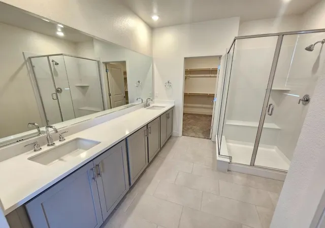 Photo 3 of Single family home for sale at 2130 Brighton Dr, Hollister, CA 95023 | MLS# ML82054315 | Listing updated on 2026-09-14