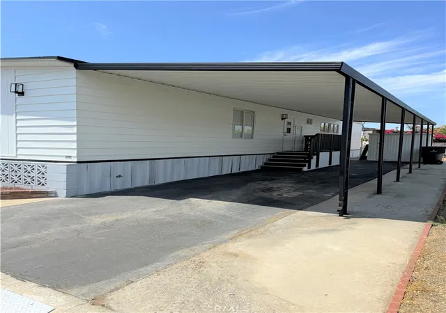 Photo 1 of Manufactured home for sale at 3700 Buchanan St #89, Riverside, CA 92503 | MLS# IV26154272 | Listing updated on 2026-09-14