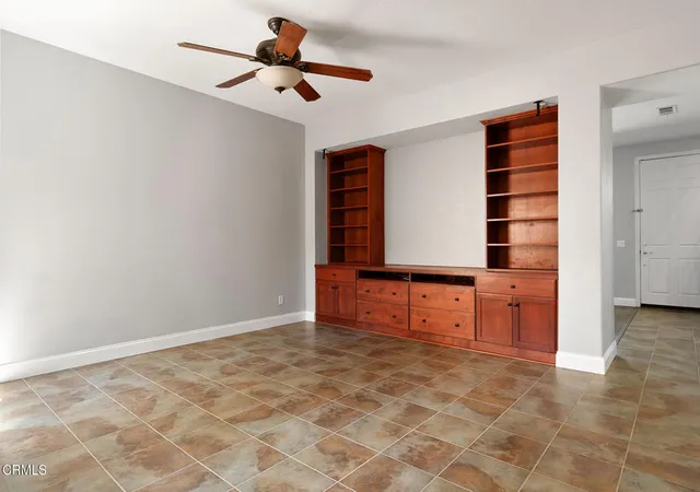 Photo 2 of Condo for sale at 2929 Rocky Mountain Dr, Oxnard, CA 93036 | MLS# P1-28050 | Listing updated on 2026-09-30