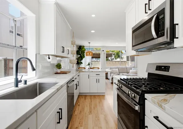 Photo 3 of Sale Pending at 3063 Barnard St #1, San Diego, CA 92110 | MLS# 260017408SD | Listing updated on 2026-09-15