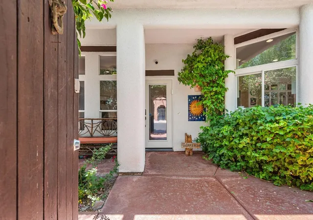 Photo 4 of Single family home for sale at 54020 Avenida Cortez, La Quinta, CA 92253 | MLS# 219150369PS | Listing updated on 2026-09-15