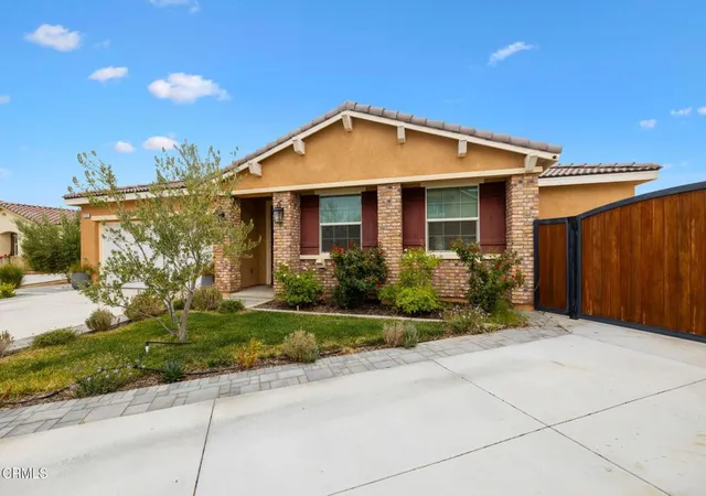 Photo 2 of Sale Pending at 2123 Helconia Ct, Palmdale, CA 93551 | MLS# V1-37648 | Listing updated on 2026-09-15