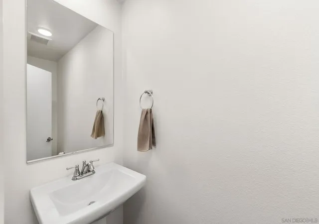 Photo 4 of Townhouse for sale at 5412 Calle Sandwaves #169, San Diego, CA 92154 | MLS# 260017504SD | Listing updated on 2026-09-19
