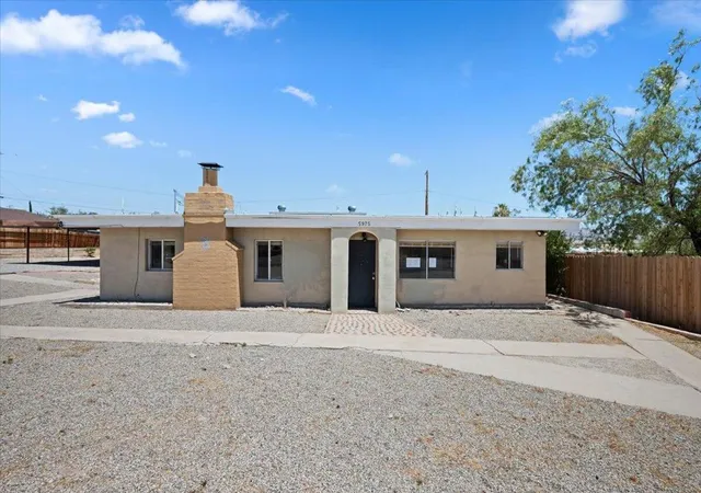 Photo 2 of Single family home for sale at 5975 Lupine Ave, Twentynine Palms, CA 92277 | MLS# 219150414DA | Listing updated on 2026-10-07