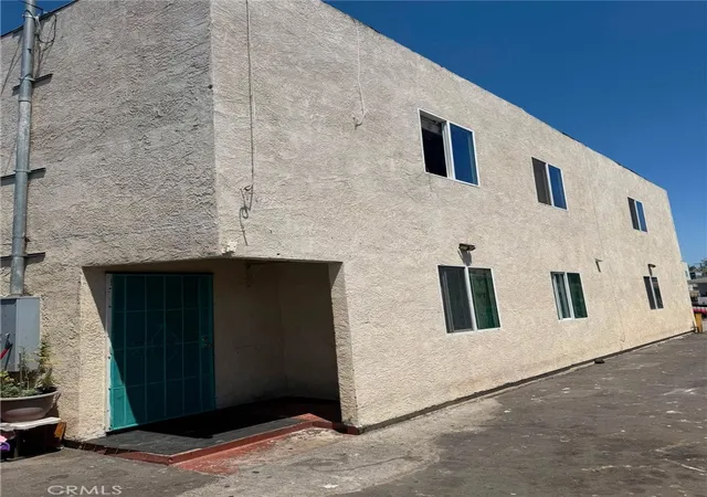 Photo 3 of Multi family home for sale at 112 95th Street, Los Angeles, CA 90003 | MLS# SB26155772 | Listing updated on 2026-09-14