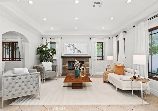 Photo 1 of Single family home for sale at 15014 Valleyheart, Sherman Oaks, CA 91403 | MLS# SR26156593 | Listing updated on 2026-09-15
