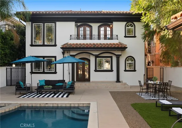 Photo 3 of Single family home for sale at 15014 Valleyheart, Sherman Oaks, CA 91403 | MLS# SR26156593 | Listing updated on 2026-09-15