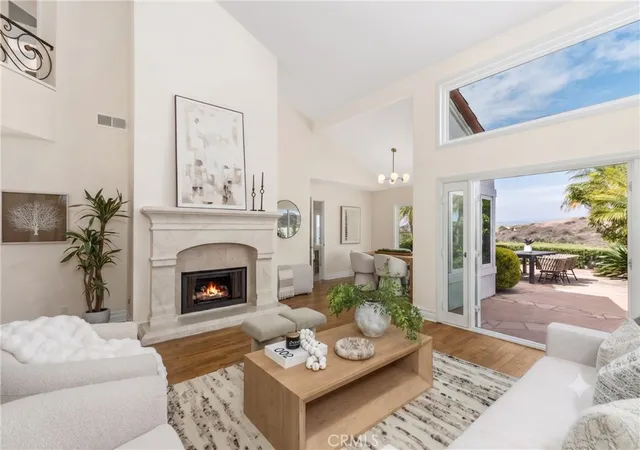 Photo 3 of Single family home for sale at 21 Mirador, Irvine, CA 92612 | MLS# OC26150651 | Listing updated on 2026-09-15