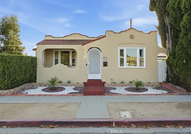 Single family home for sale at 811 Fischer St, Glendale, CA 91205 | MLS# GD26156899