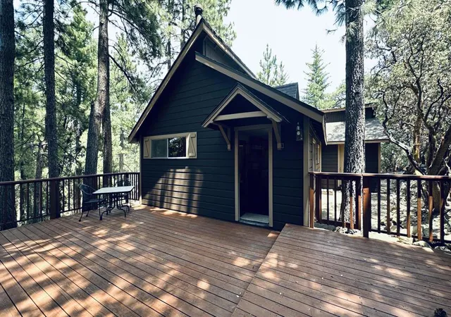 Photo 3 of Single family home for sale at 52955 Fern Land Dr, Idyllwild, CA 92549 | MLS# 219150459DA | Listing updated on 2026-09-14