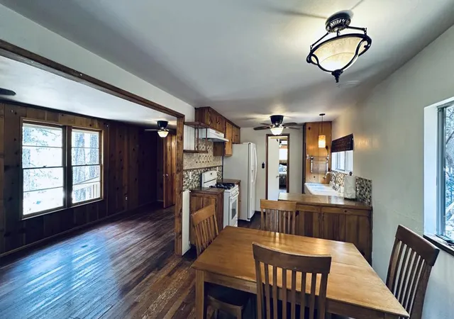Photo 4 of Single family home for sale at 52955 Fern Land Dr, Idyllwild, CA 92549 | MLS# 219150459DA | Listing updated on 2026-09-14