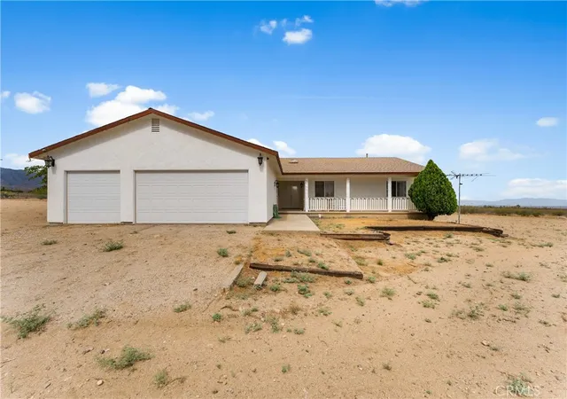 Photo 3 of Single family home for sale at 33535 170th East, Llano, CA 93544 | MLS# SR26157196 | Listing updated on 2026-09-14