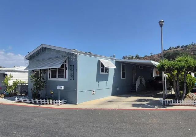Photo 2 of Manufactured home for sale at 1285 Washington Dr #Spc 99, El Cajon, CA 92019 | MLS# PTP2605467 | Listing updated on 2026-10-01