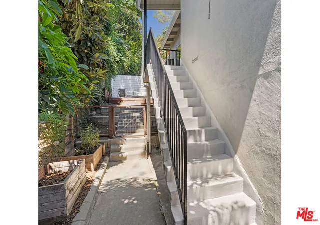 Photo 3 of Sale Pending at 1428 El Paso Dr, Los Angeles, CA 90065 | MLS# 26861067 | Listing updated on 2026-09-15