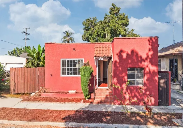Photo 2 of Single family home for sale at 5815 Gaviota, Long Beach, CA 90805 | MLS# DW26159141 | Listing updated on 2026-10-05