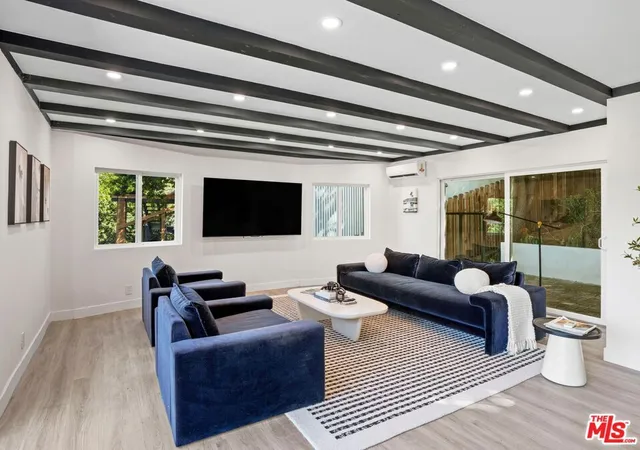 Photo 3 of Single family home for sale at 6900 Treasure Trl, Los Angeles, CA 90068 | MLS# 26862475 | Listing updated on 2026-09-14