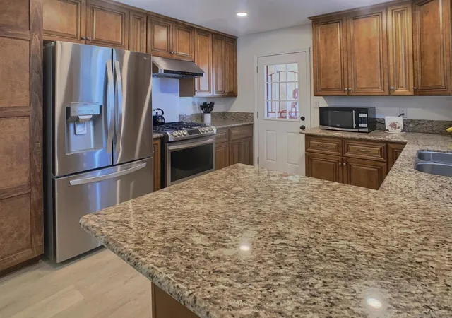Photo 4 of Sale Pending at 9077 Kay Jay Ln, Lakeside, CA 92040 | MLS# 260017916SD | Listing updated on 2026-09-14