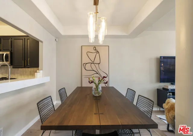 Photo 4 of Condo for sale at 5848 W Olympic Blvd #102, Los Angeles, CA 90036 | MLS# 26862927 | Listing updated on 2026-09-14
