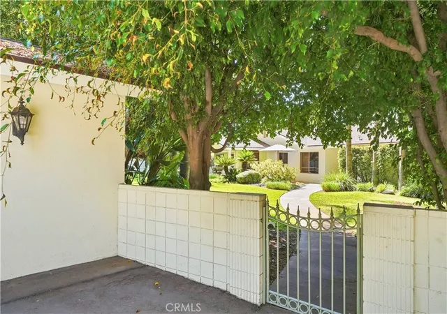 Photo 2 of Single family home for sale at 7810 Elden, Whittier, CA 90602 | MLS# PW26159332 | Listing updated on 2026-10-04