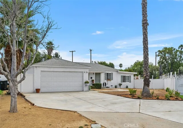 Photo 1 of Single family home for sale at 6050 Colonial, Riverside, CA 92506 | MLS# OC26160061 | Listing updated on 2026-09-14