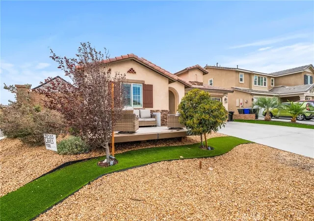 Photo 3 of Single family home for sale at 11981 Regent, Victorville, CA 92392 | MLS# CV26160459 | Listing updated on 2026-09-15