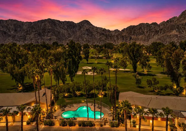 Listing Photo 5 - Condo for sale in building located at 49151 Washington St, La Quinta, CA 92253