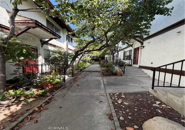Photo 2 of Sale Pending at 149 South Ave 54 #13, Los Angeles, CA 90042 | MLS# CV26160736 | Listing updated on 2026-09-16