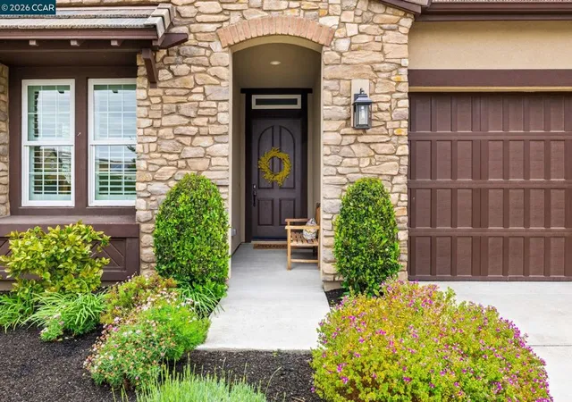 Photo 2 of Sale Pending at 1760 Merlot Cir, Brentwood, CA 94513 | MLS# 41142565 | Listing updated on 2026-09-15