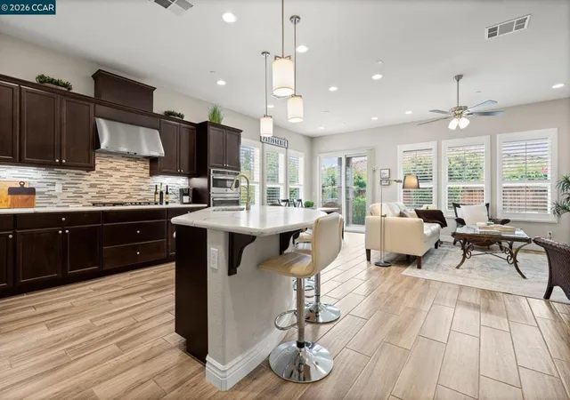 Photo 3 of Sale Pending at 1760 Merlot Cir, Brentwood, CA 94513 | MLS# 41142565 | Listing updated on 2026-09-15